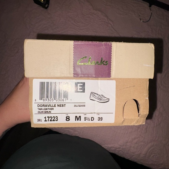 Clarks Doraville Nest Tan Leather Loafers - Picture 4 of 4